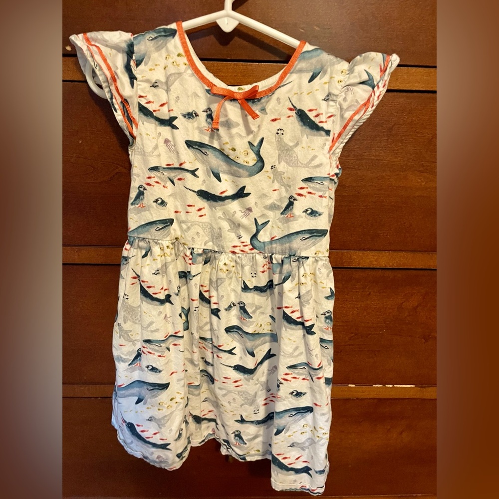 Oshkosh Dress White with Whales, Seals, Puffins, Narwhals 5T GUC